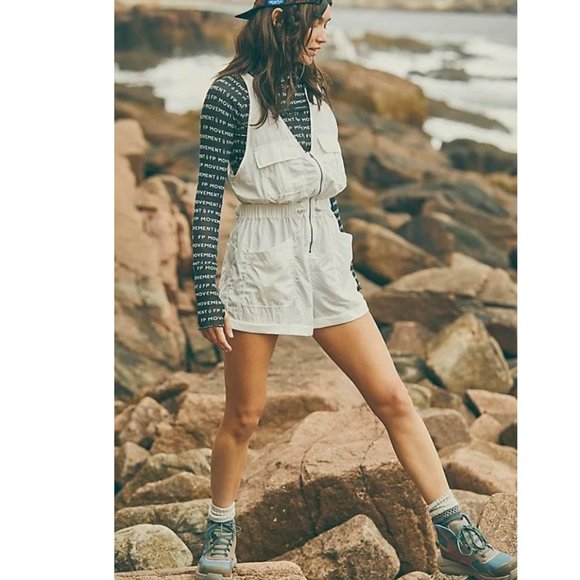 NWOT Free People Noiseless Back On Trek Shortsie - Picture 1 of 7